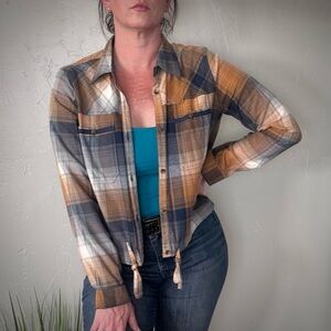 Cleo + Wolf Navy Blue, Tan, & Cream Plaid Button-Up Long Sleeve Shirt with Tie